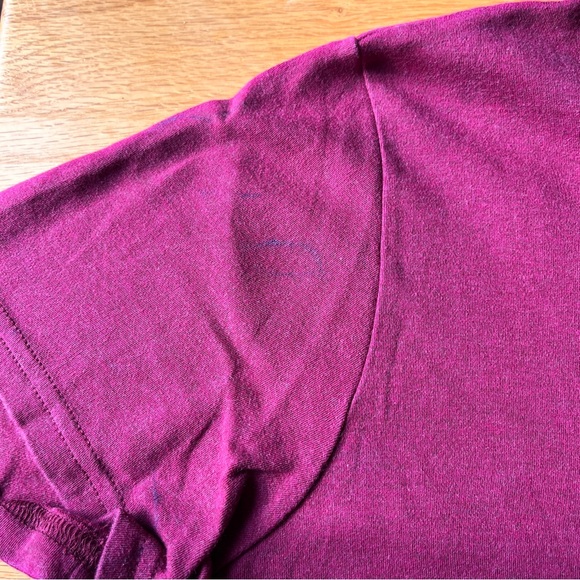L.L. Bean Basic Magenta T-Shirt - Size XL - Picture 7 of 7
